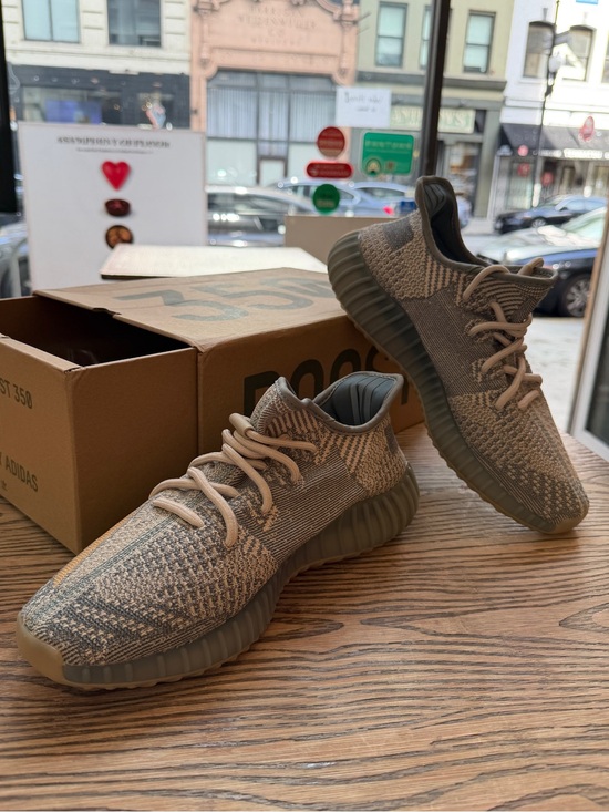 Yeezy Boost 350 V2 Grey Tan Stripe Athletic Shoes main image 5
